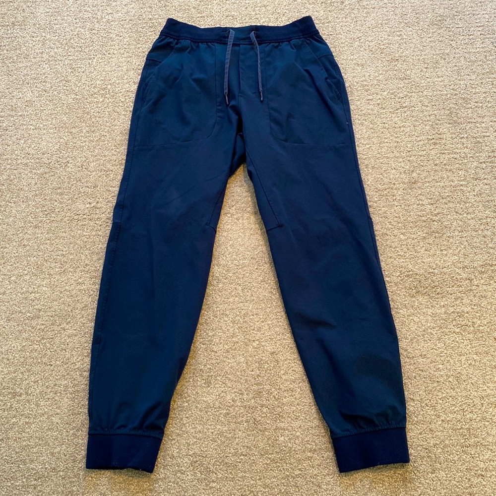 Lululemon Men’s Navy Joggers